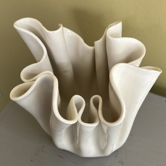 Vintage Draped Handkerchief Porcelain Vase - Carol Barclay - MCM style - Picture 2 of 8